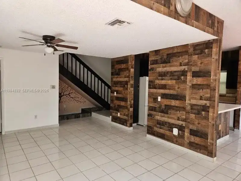 6706 SW 152nd Ct # 06, Miami FL 33193