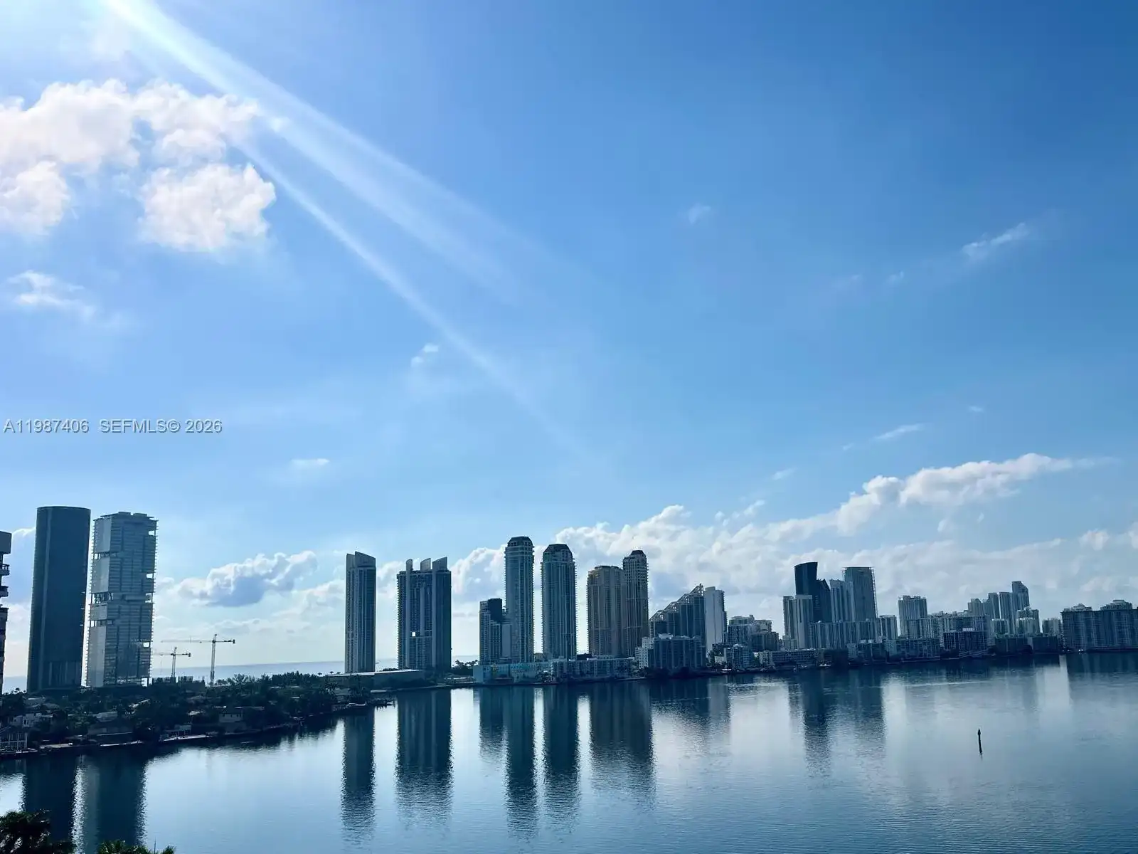 3530 Mystic Pointe Dr # 1412, Aventura FL 33180