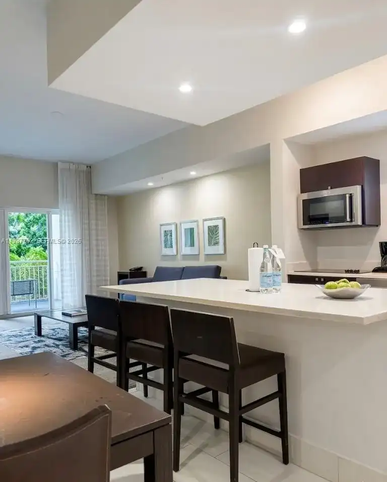5300 NW 87th Ave # 1109, Doral FL 33178