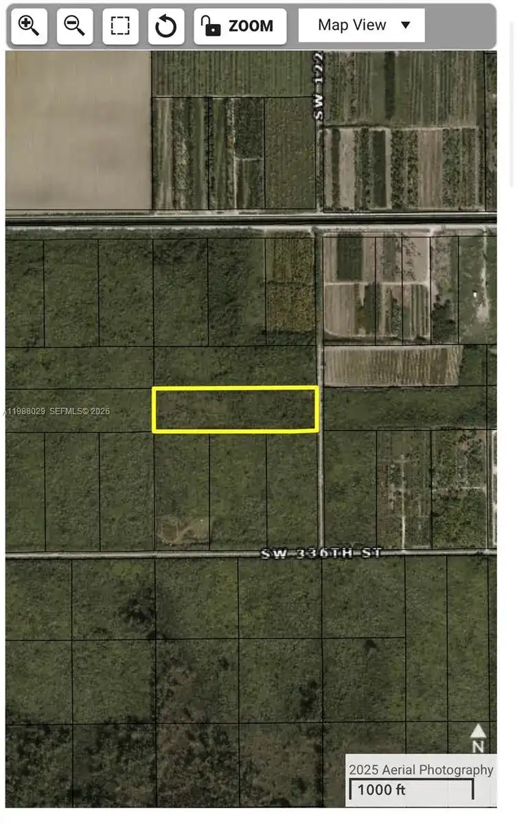 122 ave sw 332 st, Homestead FL 33035