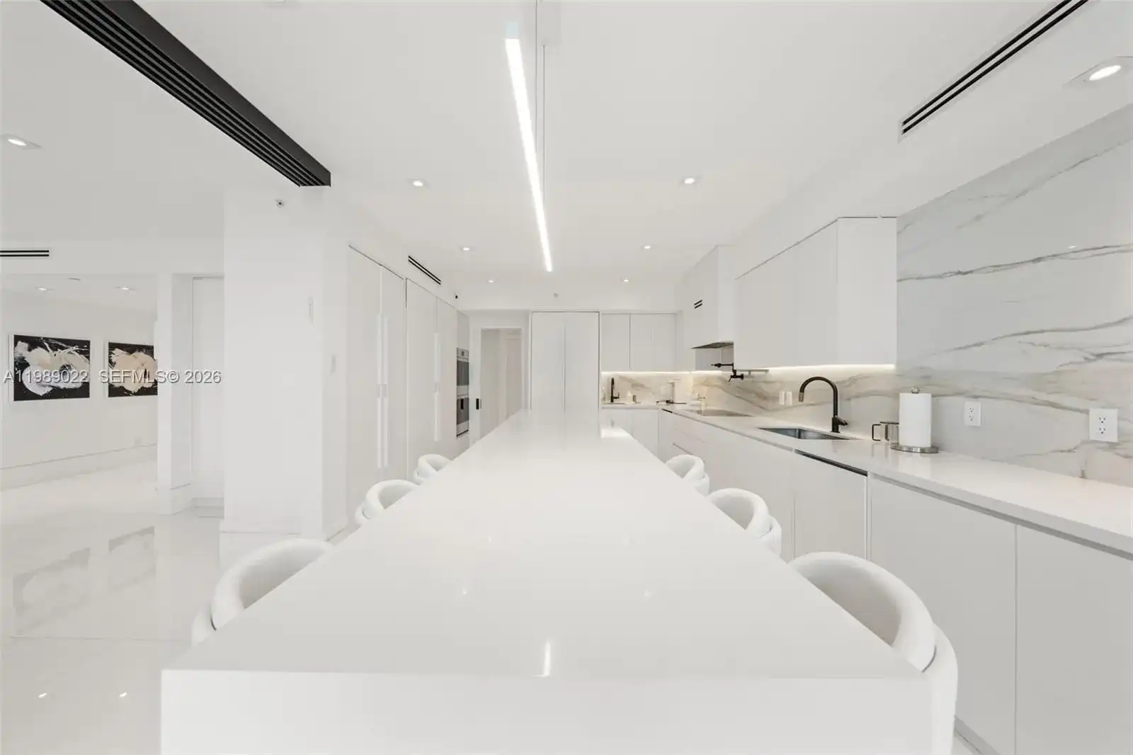 9999 Collins Ave # 11J, Bal Harbour FL 33154