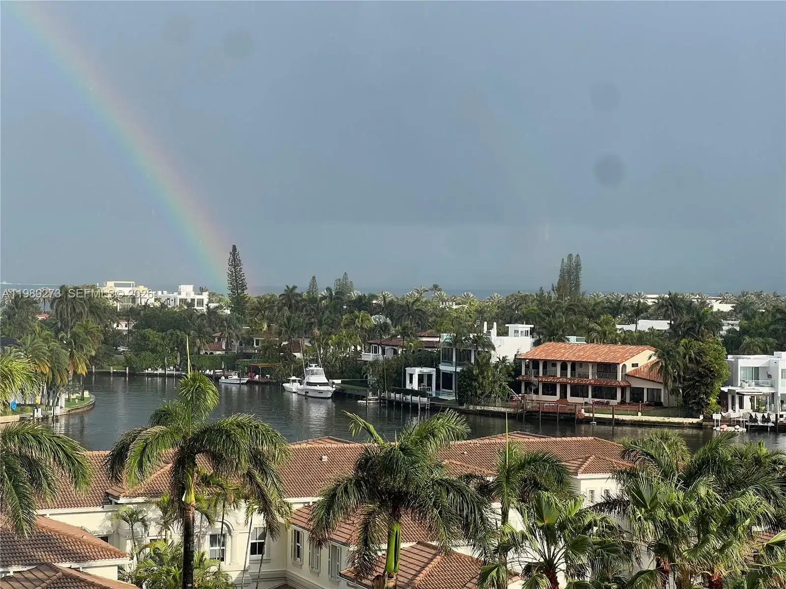 21050 Point Pl # 702, Aventura FL 33180