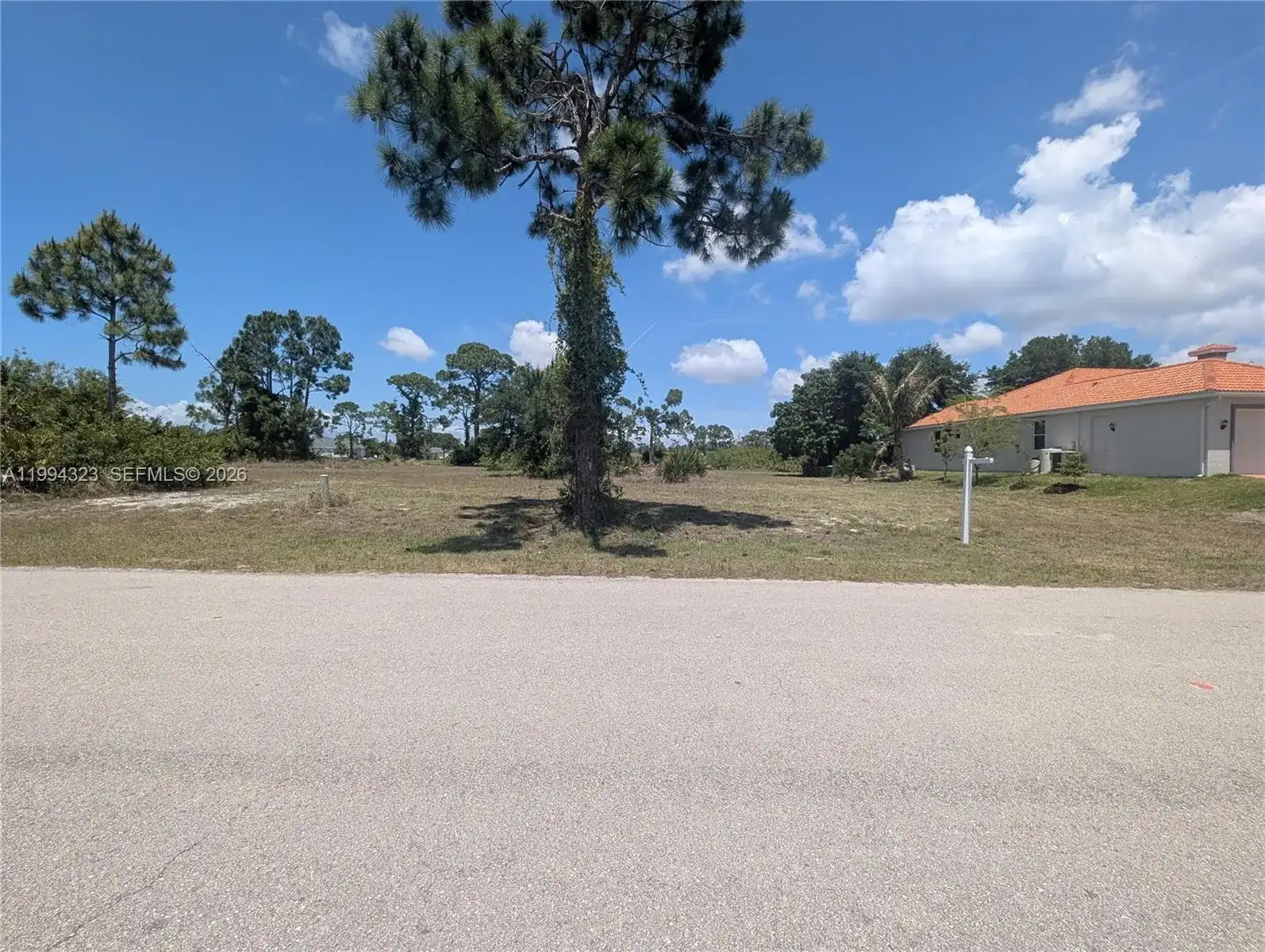 2121 NW 30th Terrace, Cape Coral FL 33993