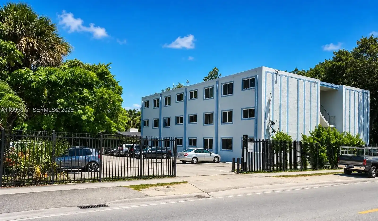 6445 NW 2nd Ave # 2, Miami FL 33150