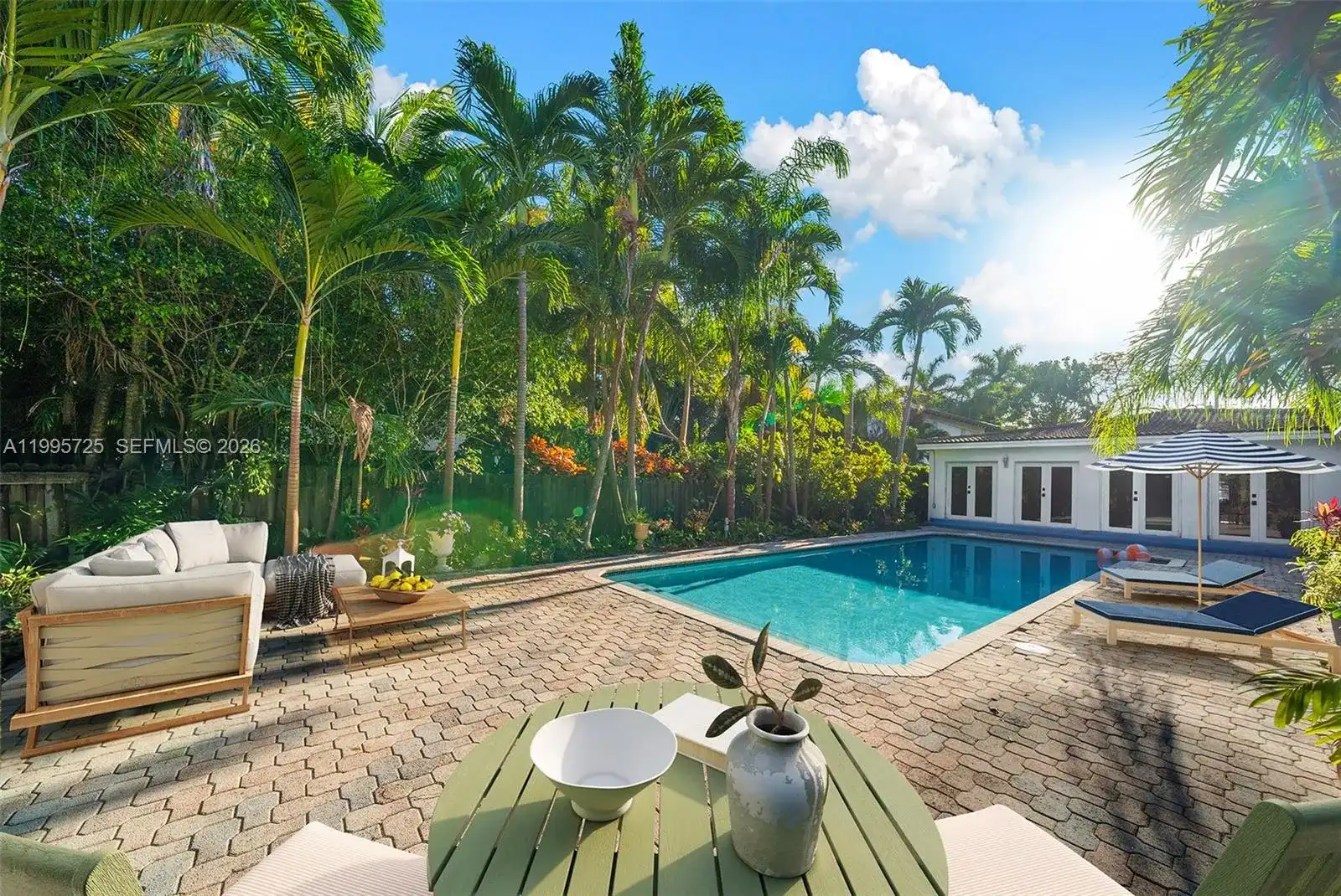 3755 Royal Palm Ave, Miami Beach FL 33140