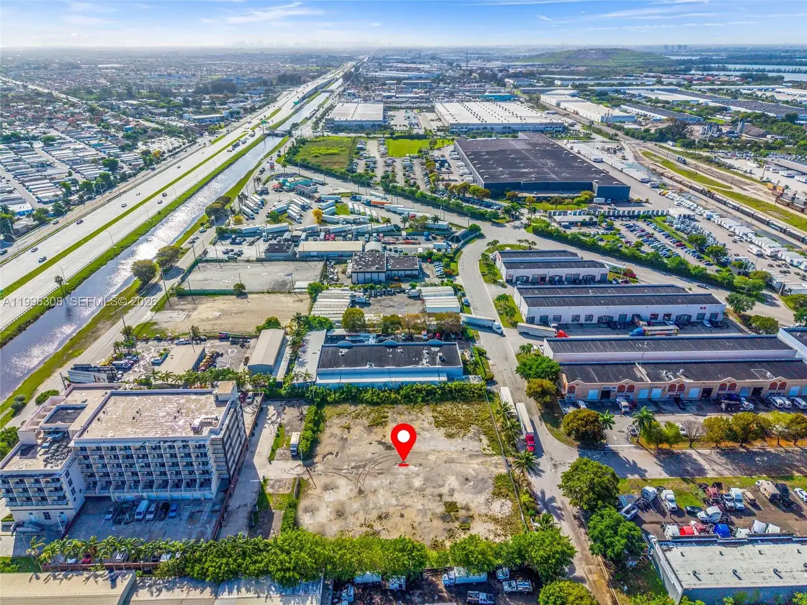 10633 NW 123rd St Rd, Medley FL 33178