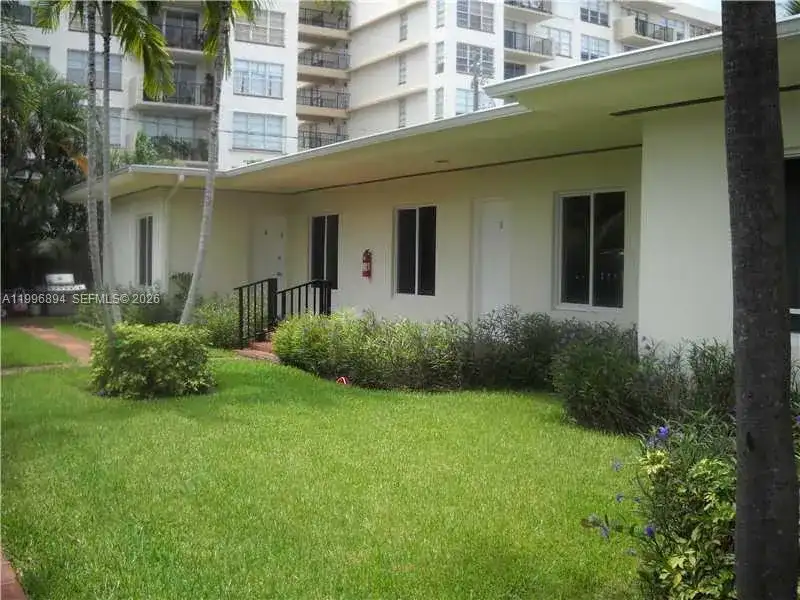 1040 92 ST # 3, Bay Harbor Islands FL 33154
