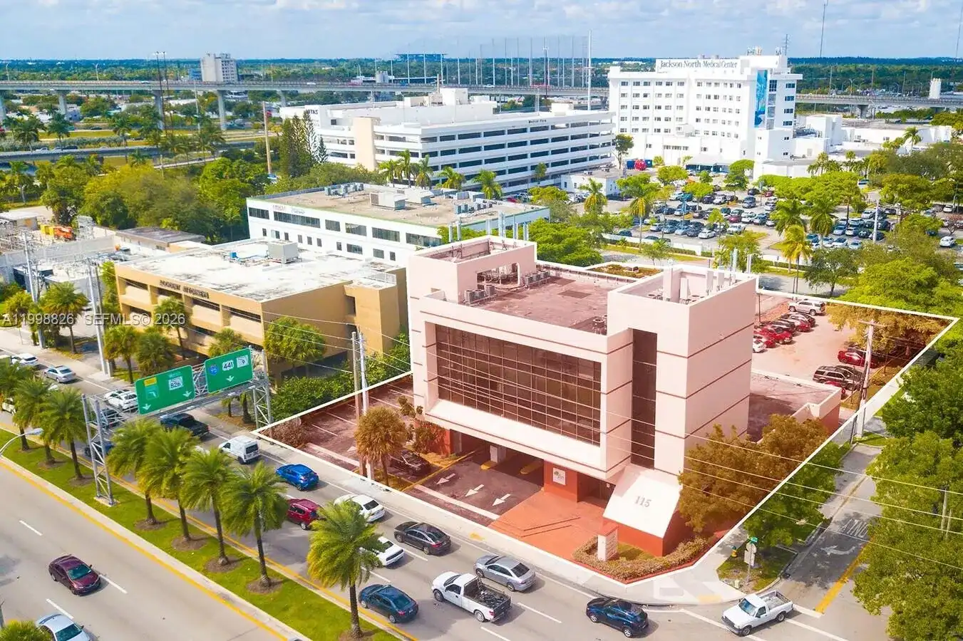 101 NW 167th St, North Miami Beach FL 33169