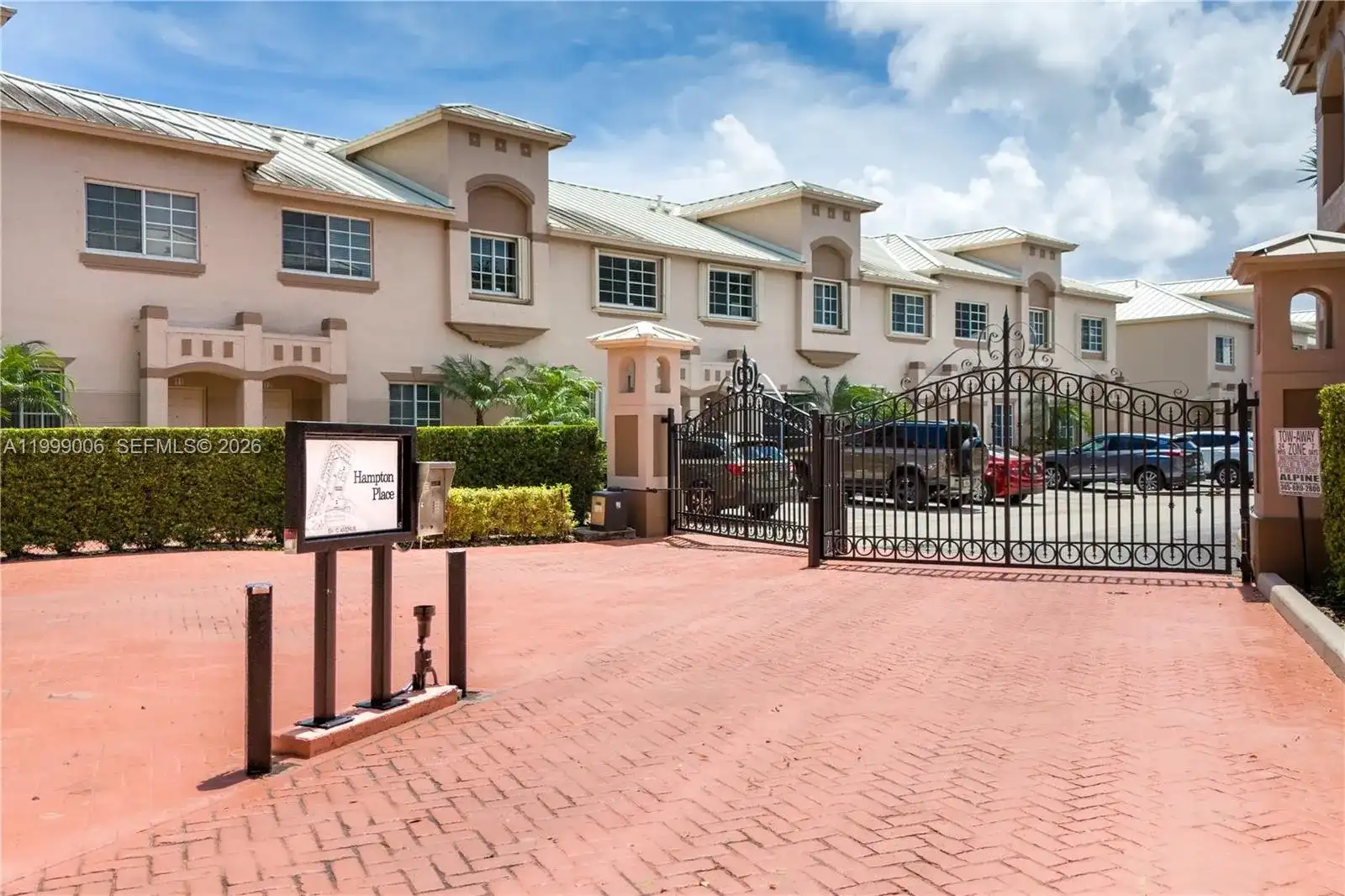 15750 SW 92nd Ave # 20C, Palmetto Bay FL 33157
