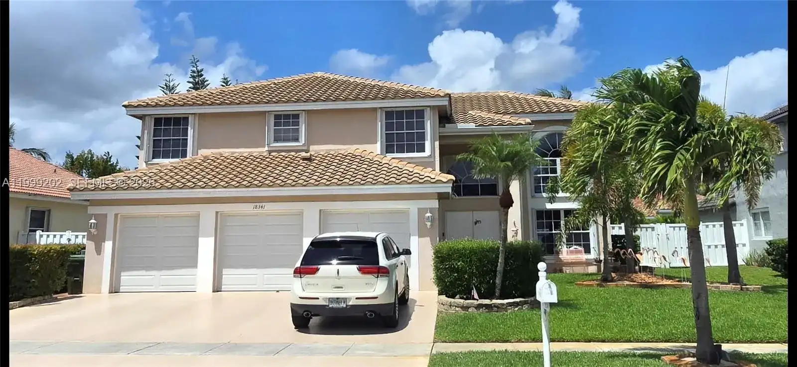 18341 NW 10th St, Pembroke Pines FL 33029