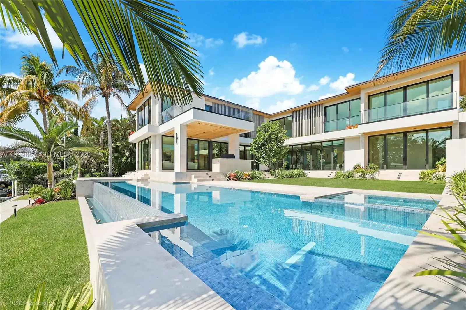 770 Lake Rd, Miami FL 33137