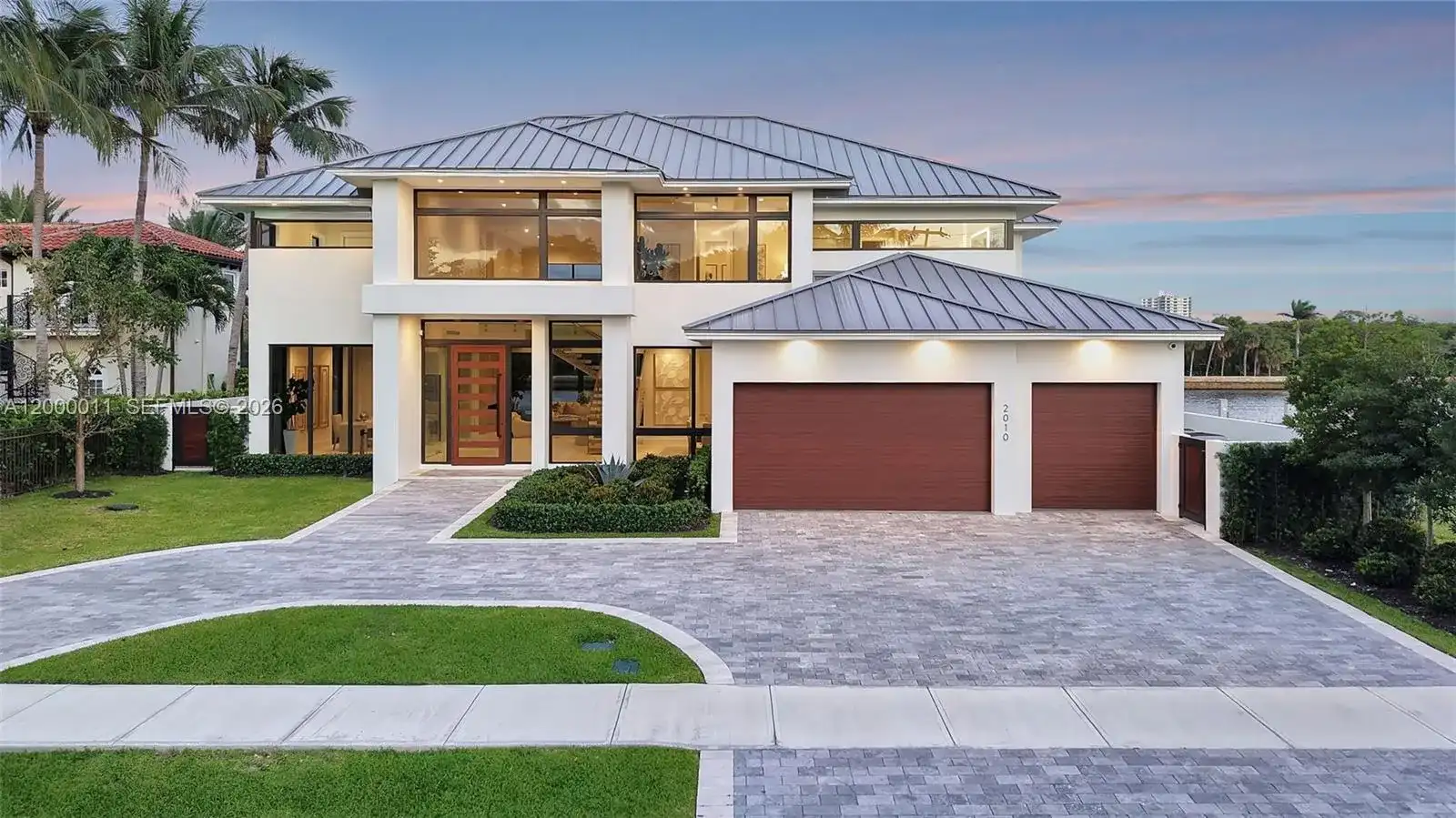 2010 Intracoastal Dr, Fort Lauderdale FL 33305
