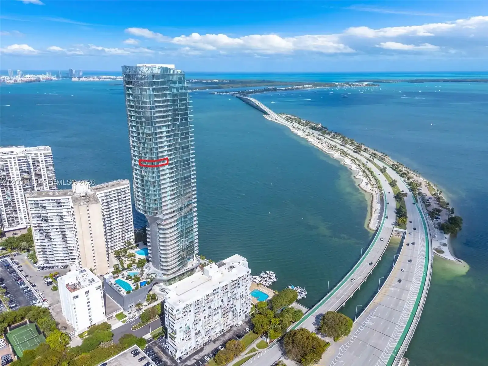 175 SE 25 RD # 3003, Miami FL 33129