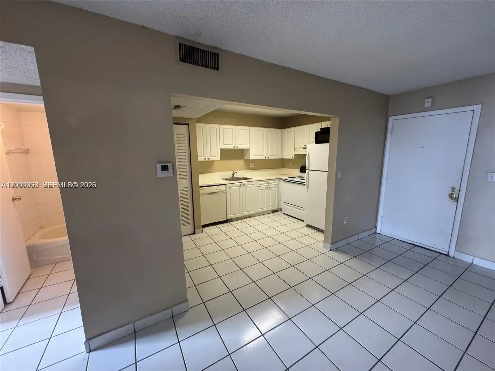 5100 SW 41st St, Pembroke Park FL 33023