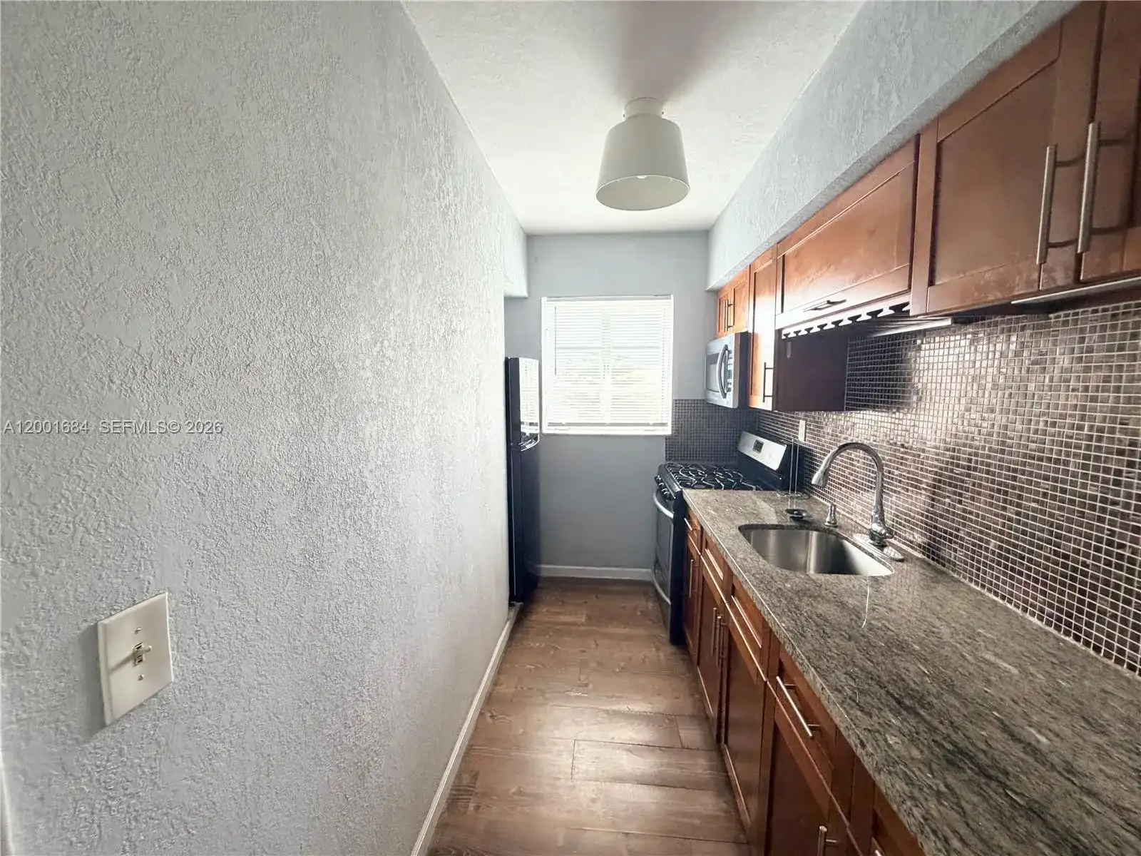 620 84th St # 25, Miami Beach FL 33141