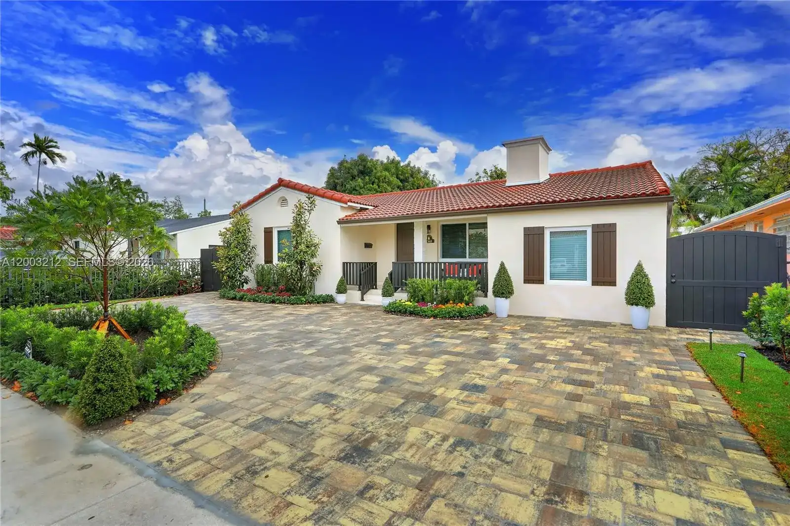 2368 SW 21st St Side, Miami FL 33145