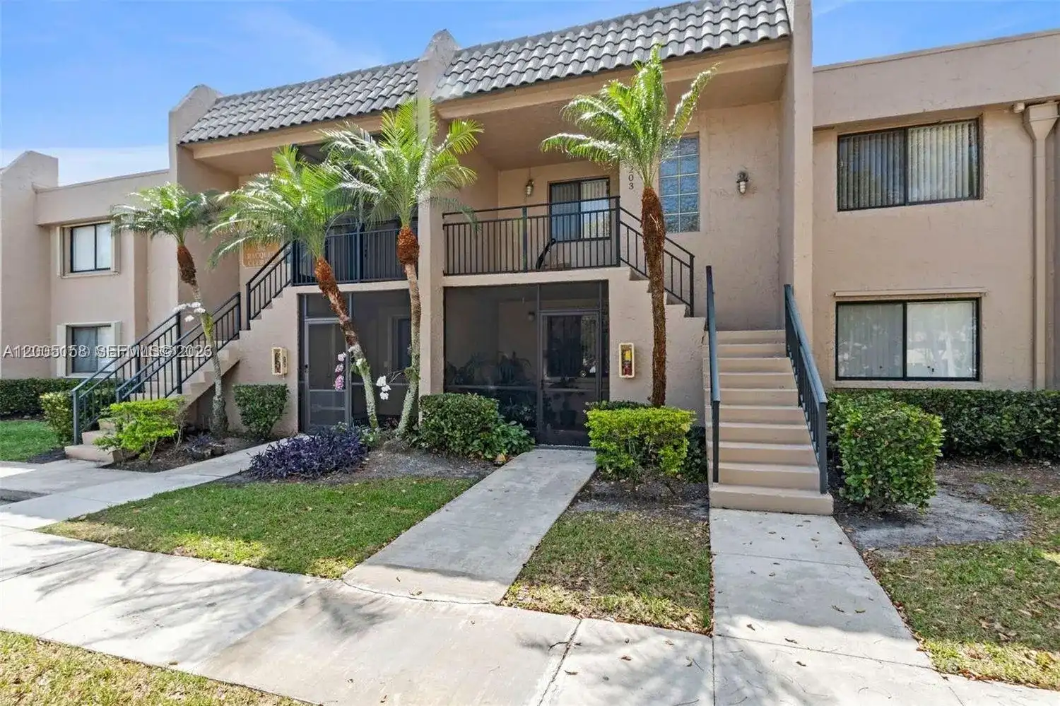 390 Racquet Club Rd # 202, Weston FL 33326