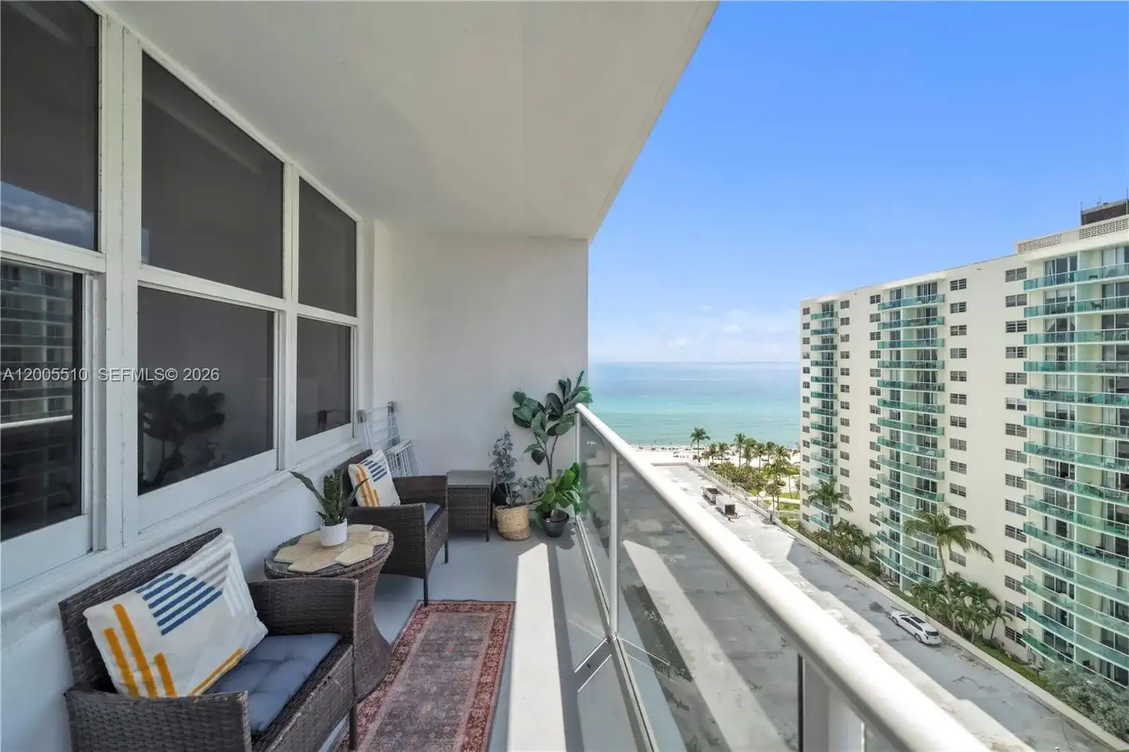 3725 S Ocean Dr # 1220, Hollywood FL 33019