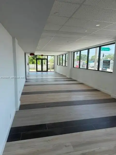 1020 NW 2nd Ave # 101, Hallandale Beach FL 33009