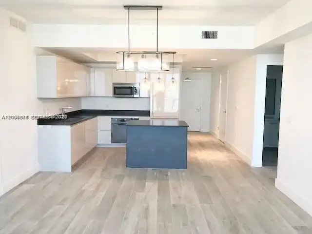 1010 Brickell Ave # 4609, Miami FL 33131