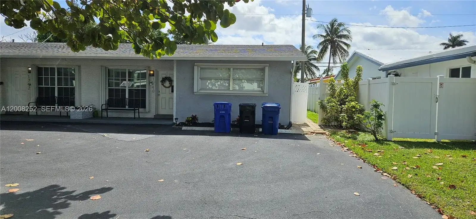 1740 NE 56th St, Fort Lauderdale FL 33334