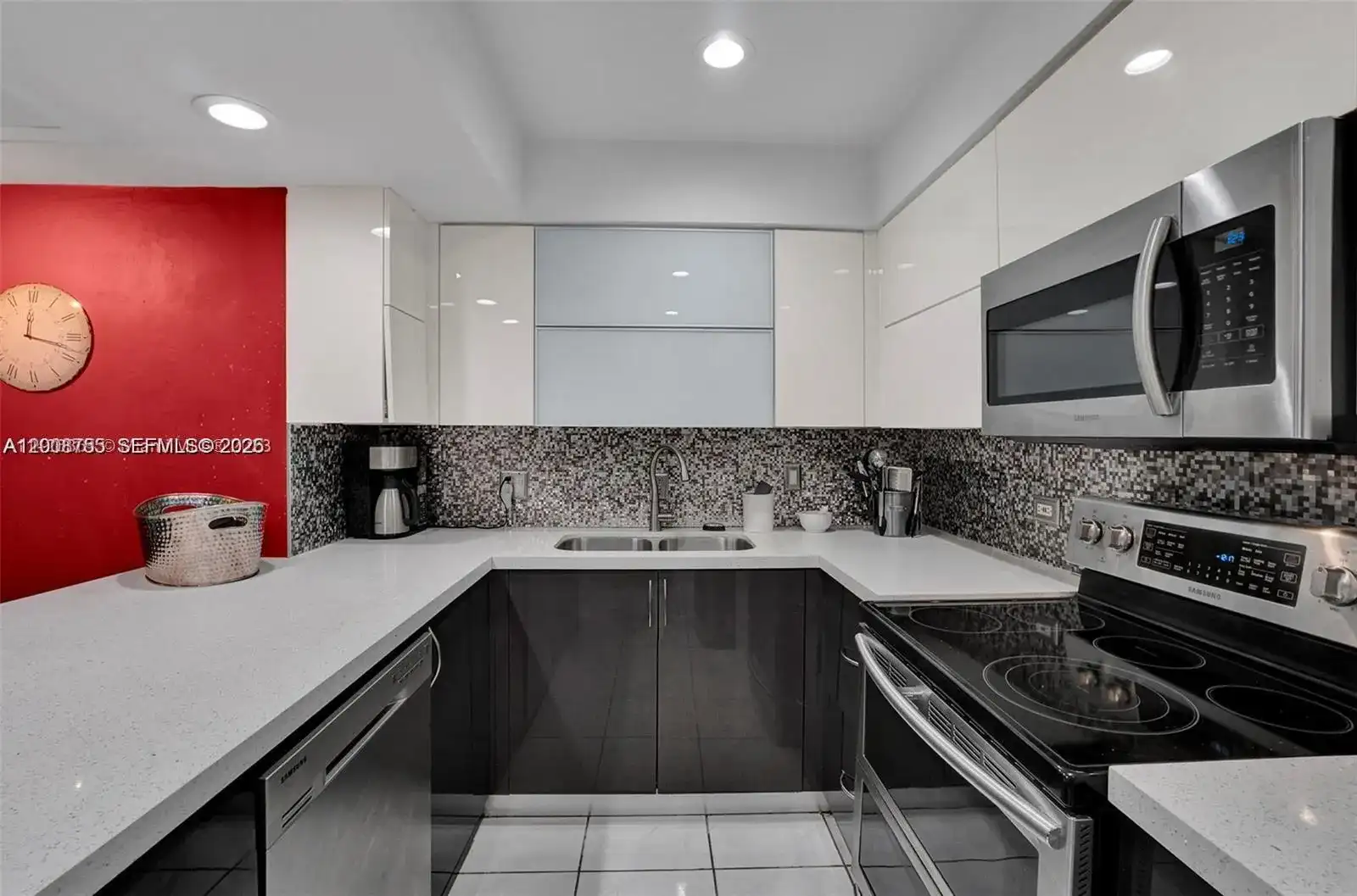 6821 Brookline Dr # 6821, Hialeah FL 33015