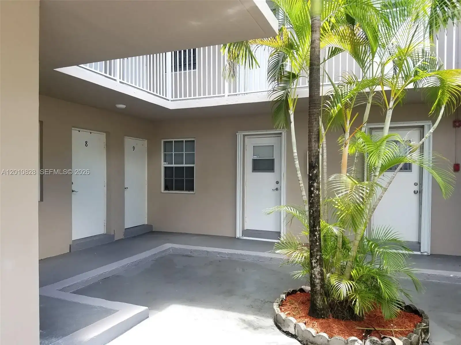 6565 Santona St # B8, Coral Gables FL 33146