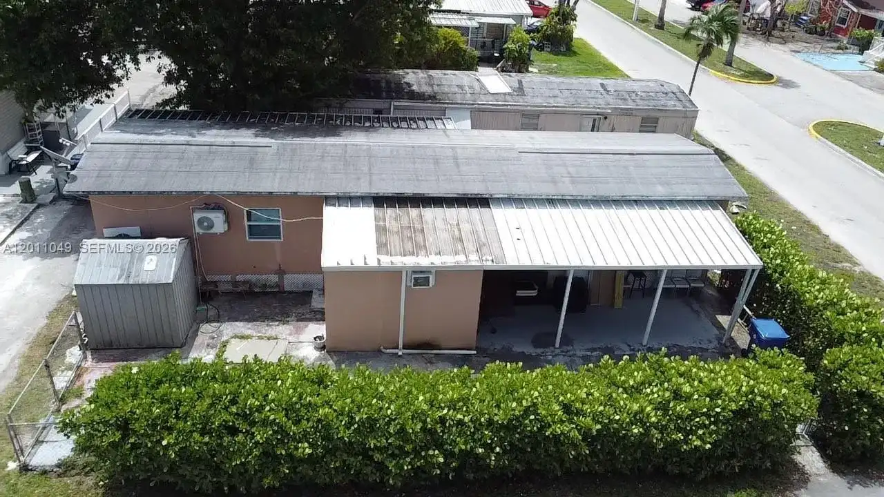 1495 SW 131st AVE, Miami FL 33184