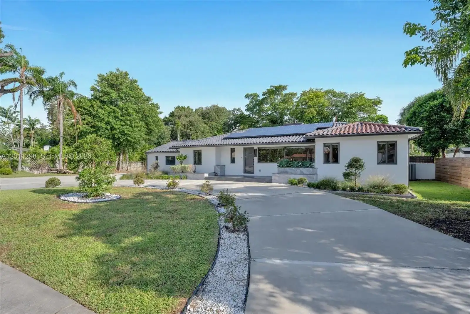 29 NE 95th St, Miami Shores FL 33138