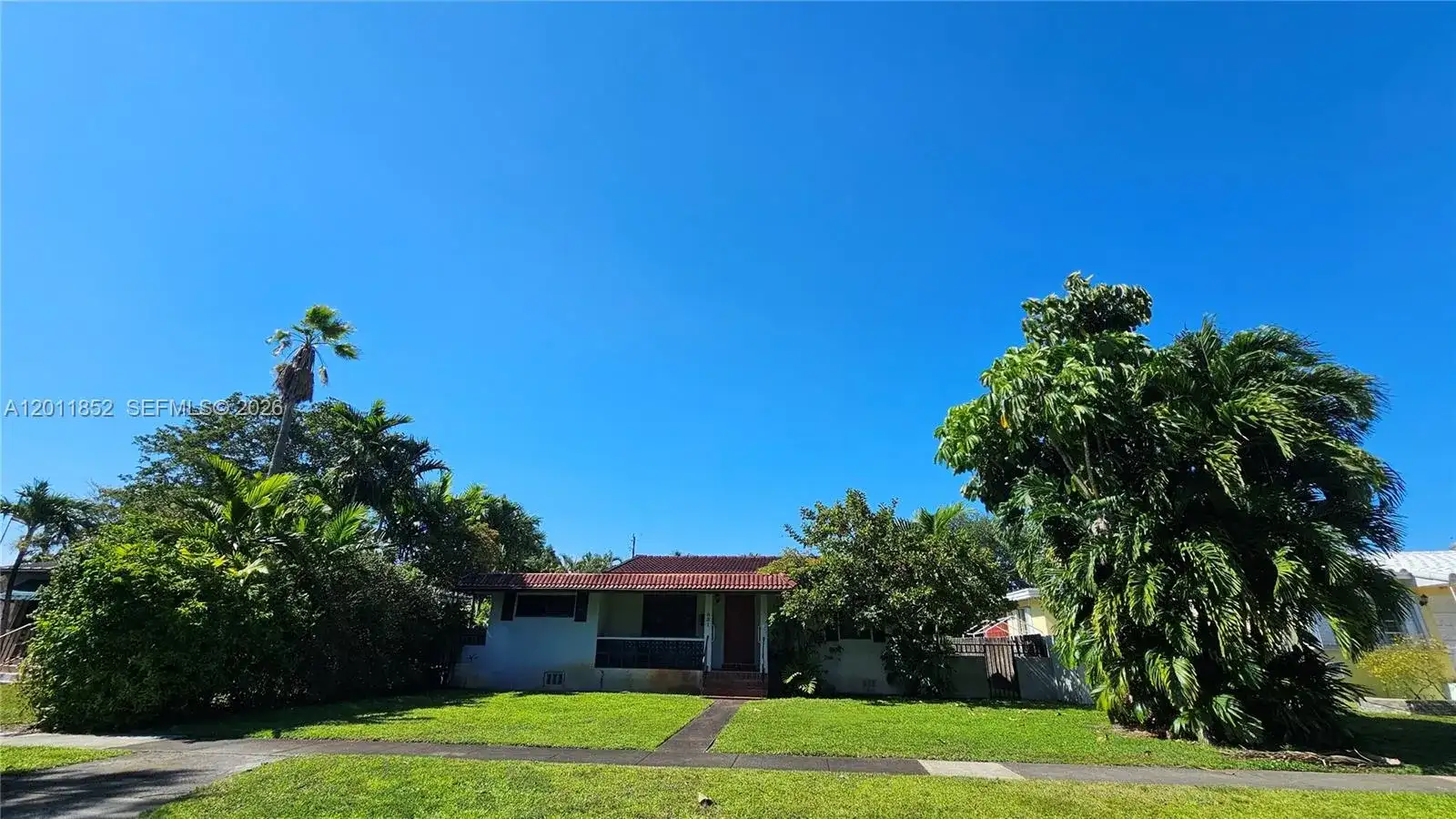 831 Wren Ave, Miami Springs FL 33166