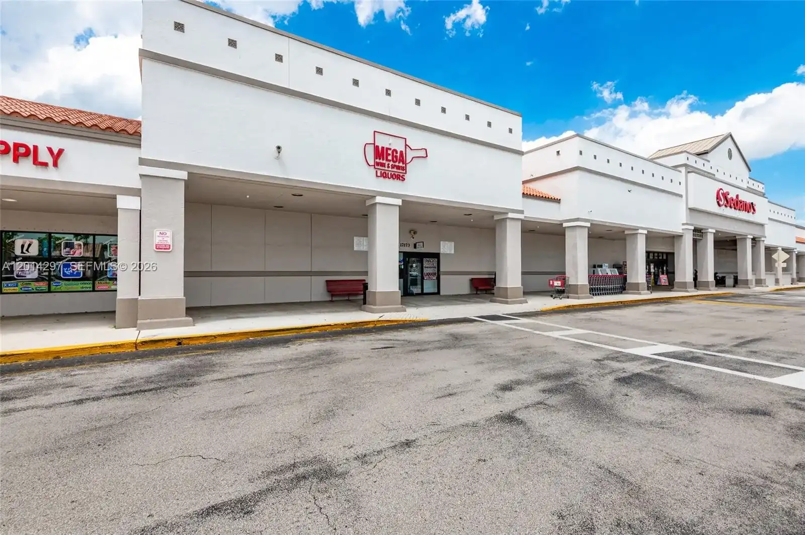 17173 Pines Blvd, Pembroke Pines FL 33027