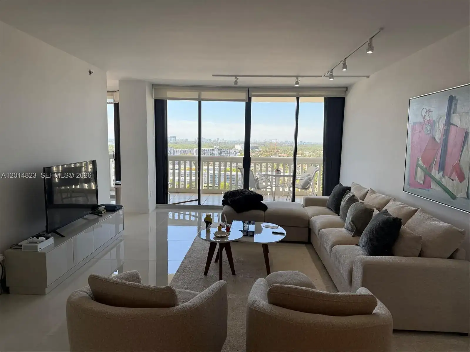 2000 Island Blvd # 1603, Aventura FL 33160
