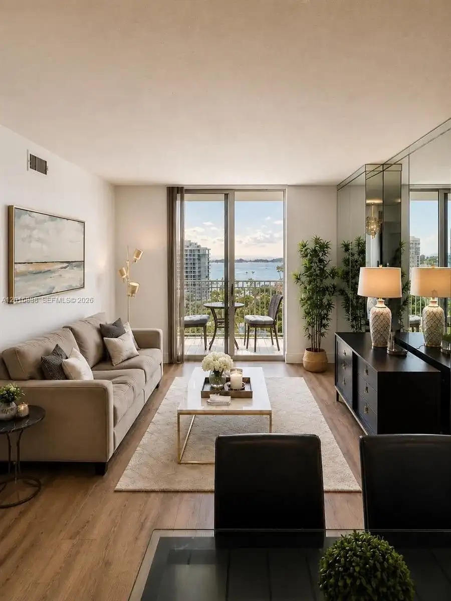 185 SE 14th Ter # 1607, Miami FL 33131