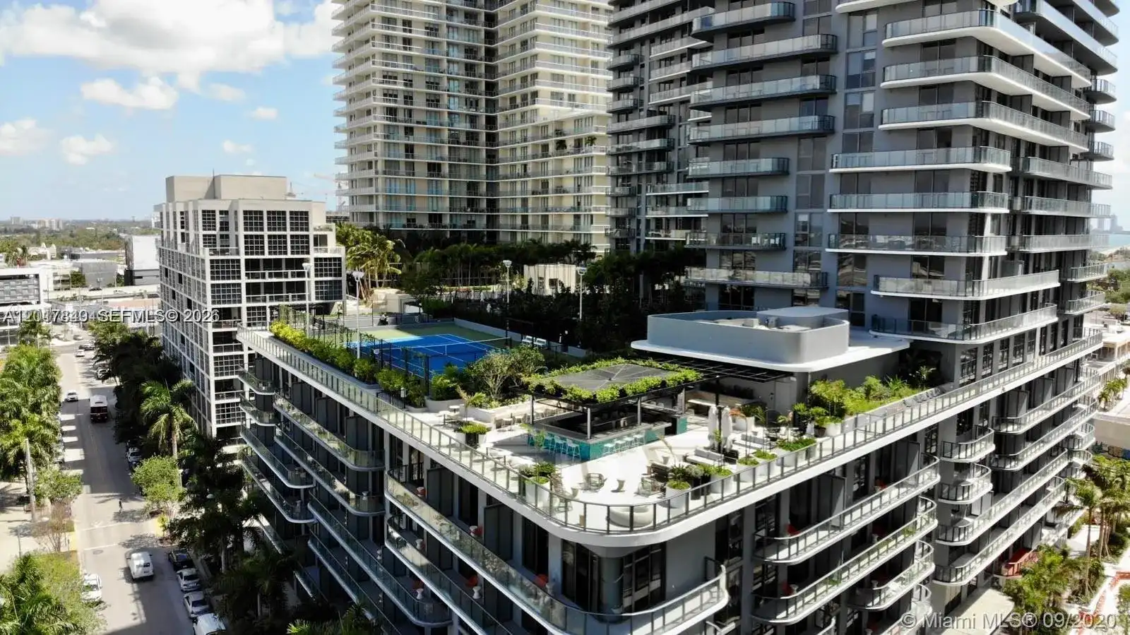 121 NE 34th St # 806, Miami FL 33137