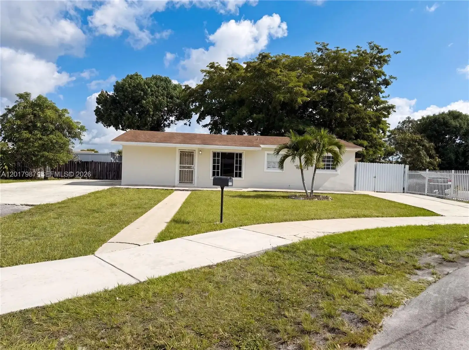4403 NW 202nd St, Miami Gardens FL 33055