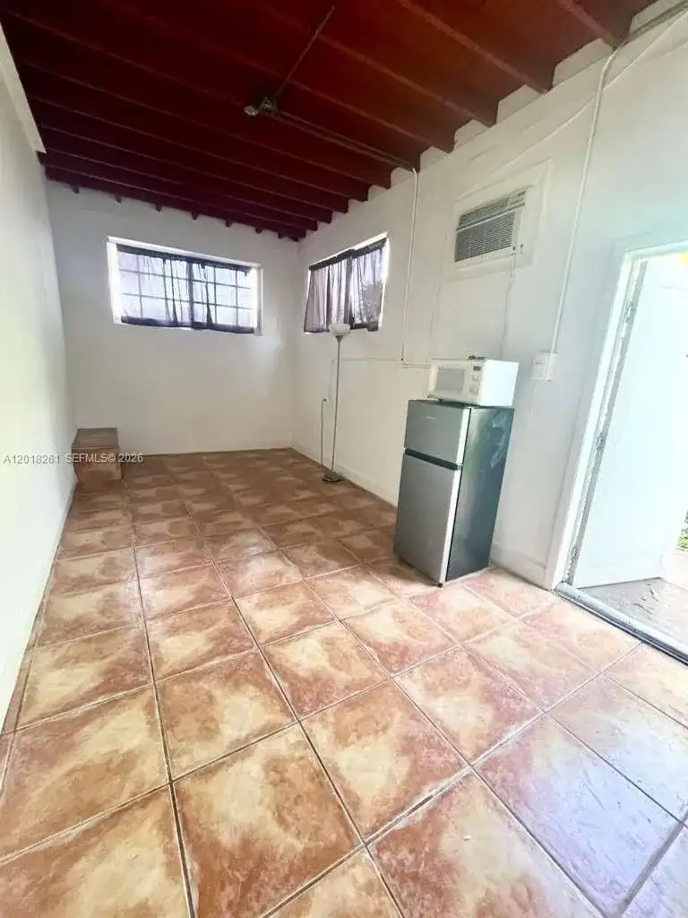 1875 NE 177th St # 0, North Miami Beach FL 33162