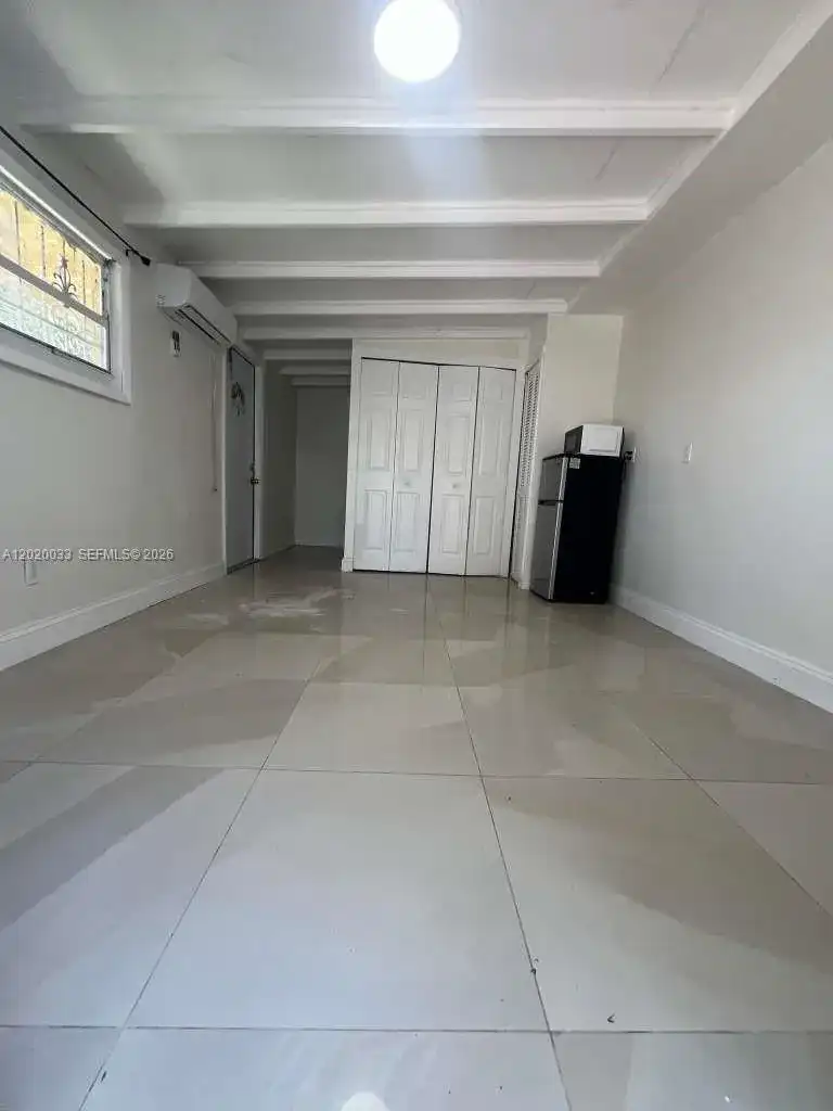 1629 NE 177 ST # 2, Miami FL 33162