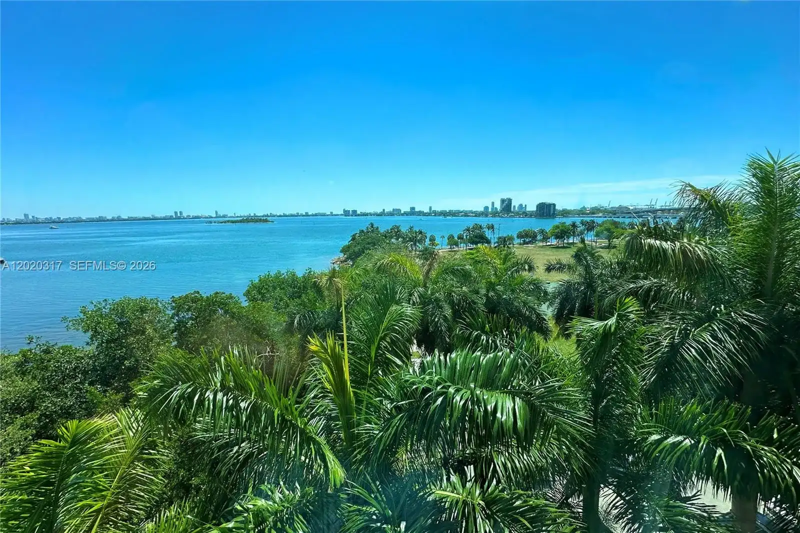 2000 N Bayshore Dr # 614, Miami FL 33137