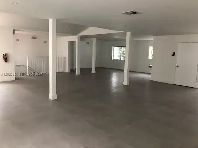 929 Collins Ave # 2A, Miami Beach FL 33139