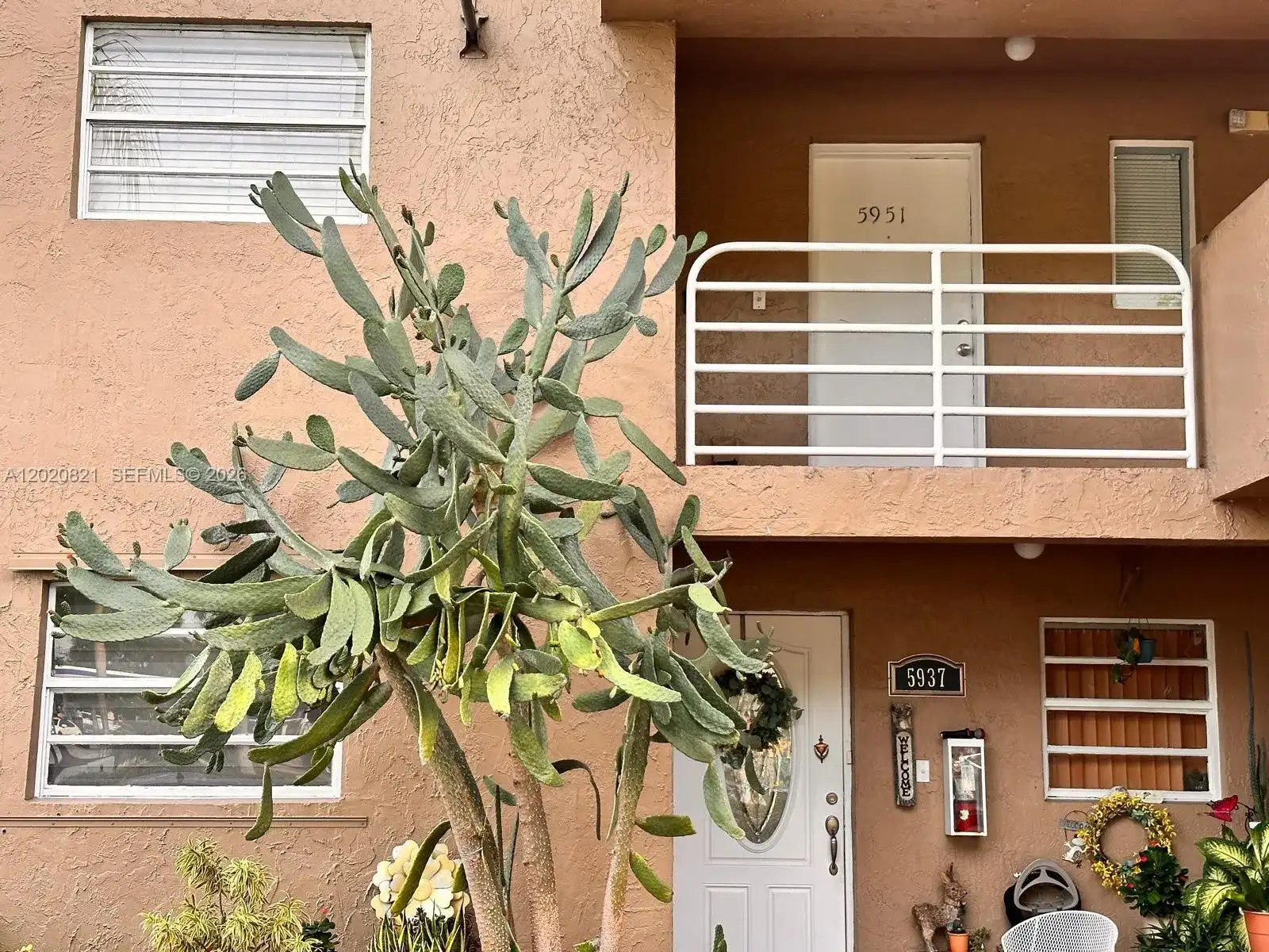 5953 W 28th Ave # 24, Hialeah FL 33016
