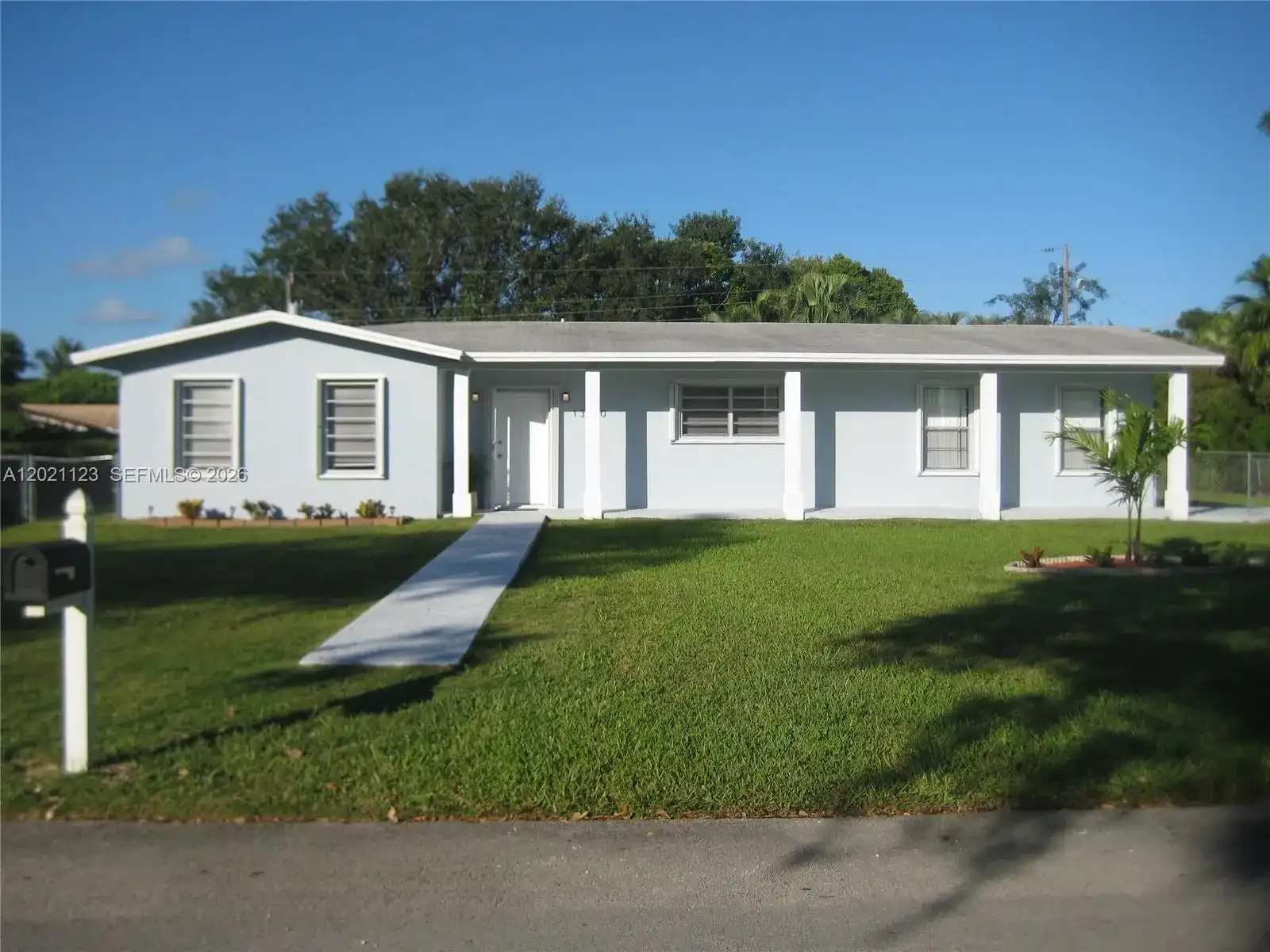 13220 SW 99th Pl, Miami FL 33176