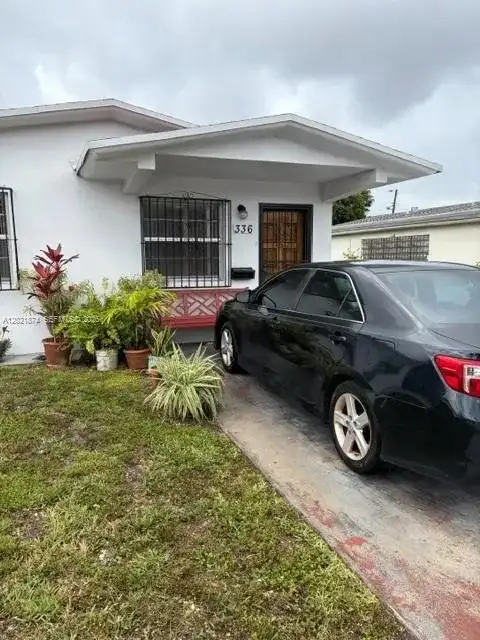 336 E 41st St, Hialeah FL 33013