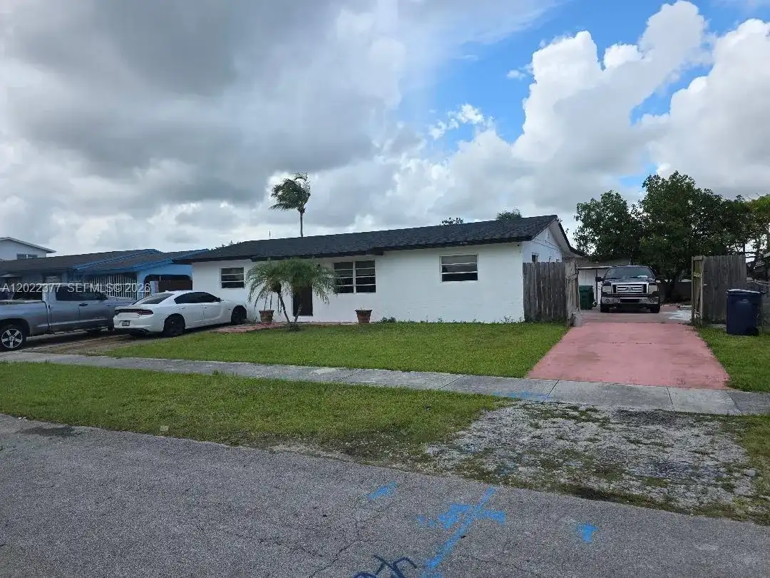 14905 SW 304th Ter, Homestead FL 33033