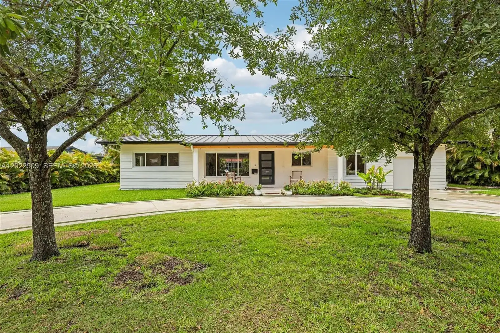 5620 SW 63rd Ct, South Miami FL 33143