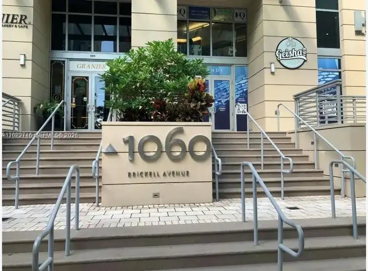 1060 Brickell Ave # 2201, Miami FL 33131