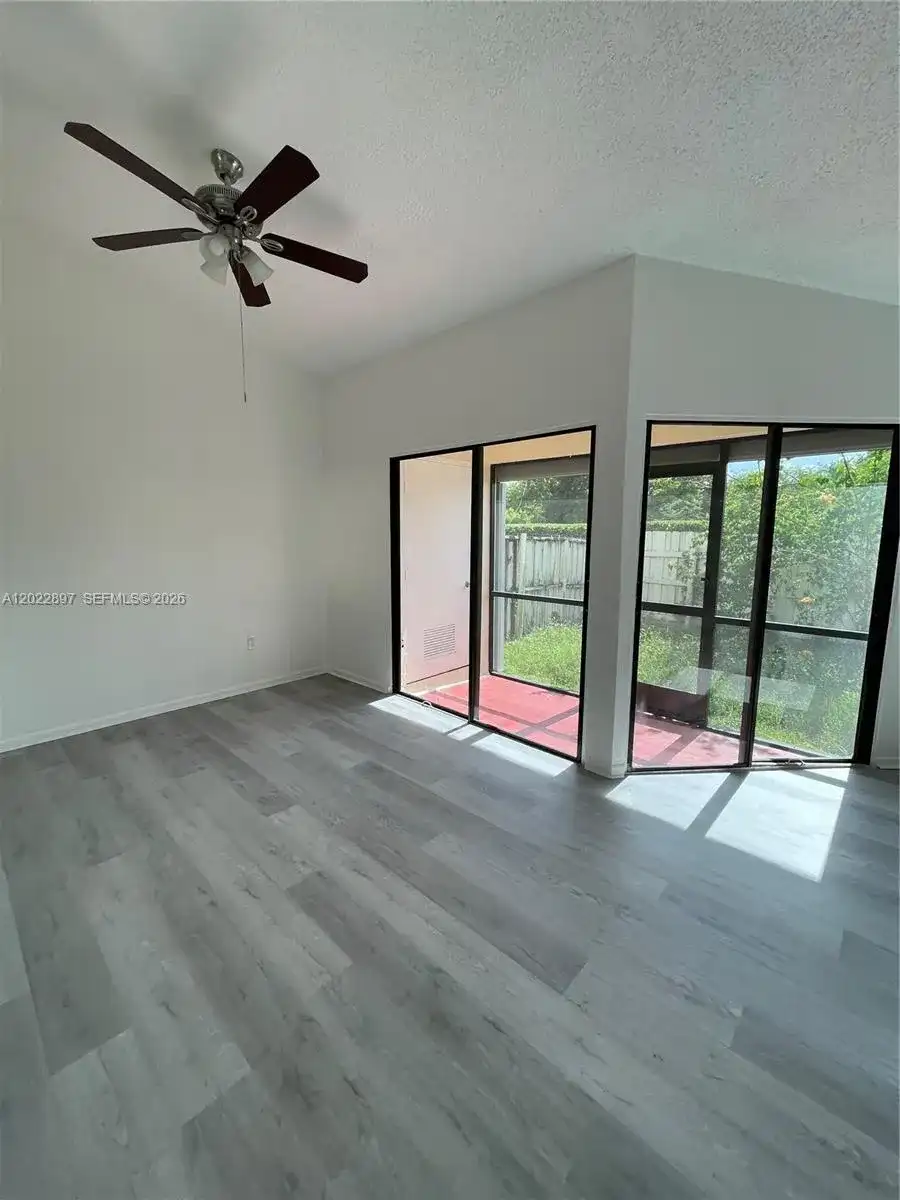 1408 San Remo Cir, Homestead FL 33035