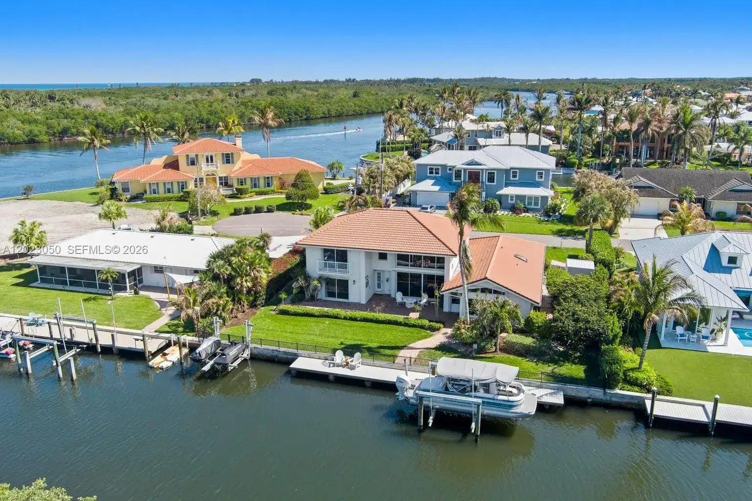 8565 SE Palm St, Hobe Sound FL 33455