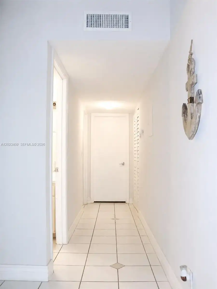 500 NE 2nd St # 115, Dania Beach FL 33004