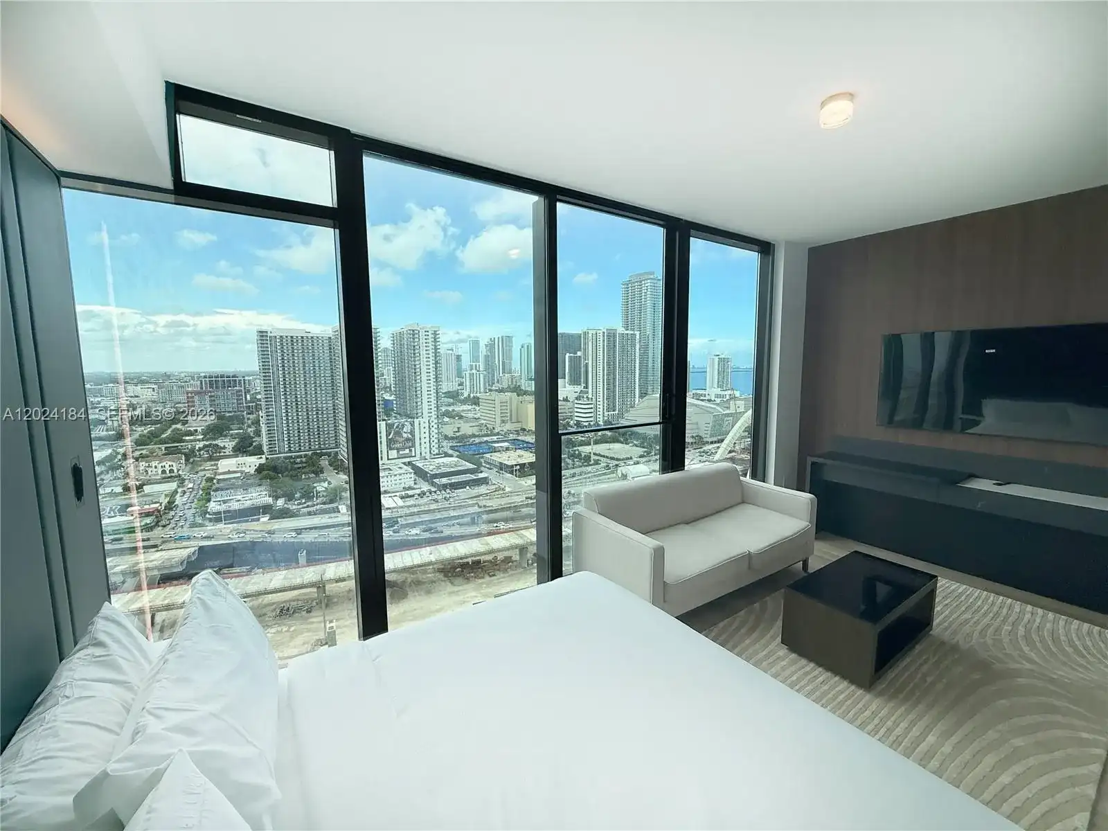 20 NE 11 St # 2601, Miami FL 33132
