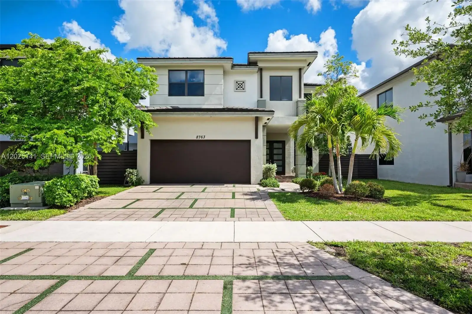8763 NW 157th Ter, Miami Lakes FL 33018